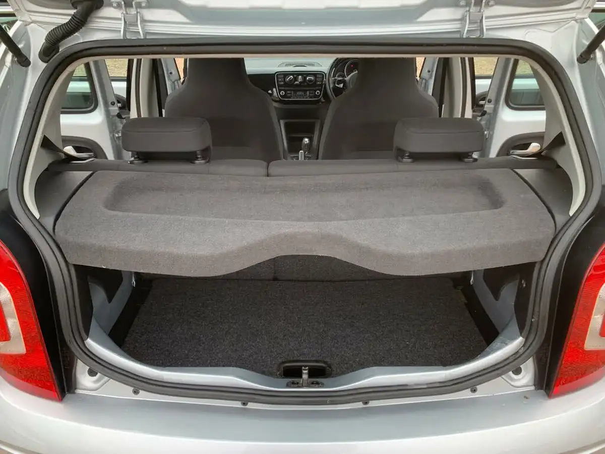 2014-volkswagen-up-10-high-up-5d-asg-big-40