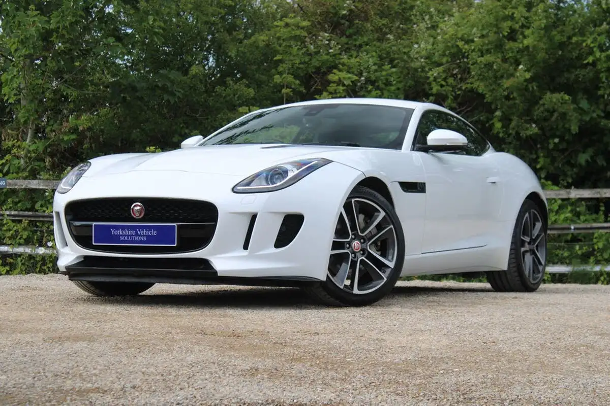 2016-jaguar-f-type-30-v6-sc-coupe-auto-big-10