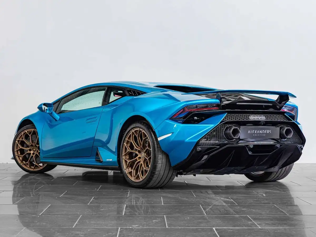 2023-lamborghini-huracan-52-tecnica-big-6