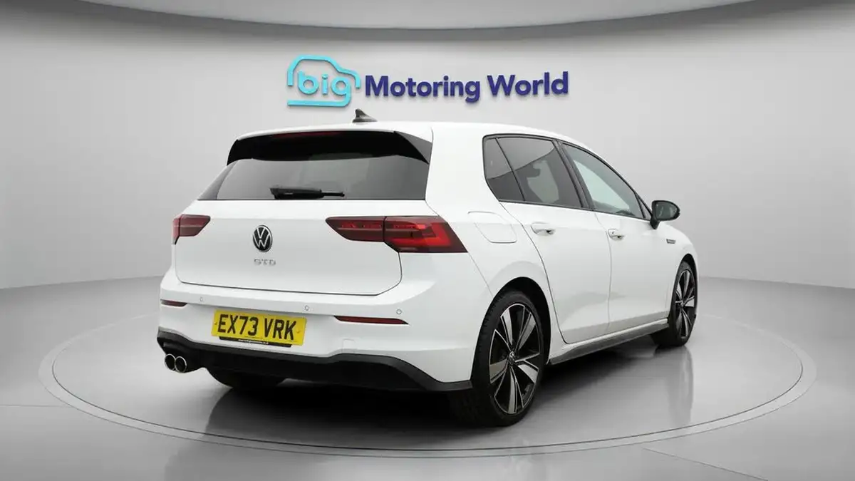 2023-volkswagen-golf-20tdi-gtd-big-7