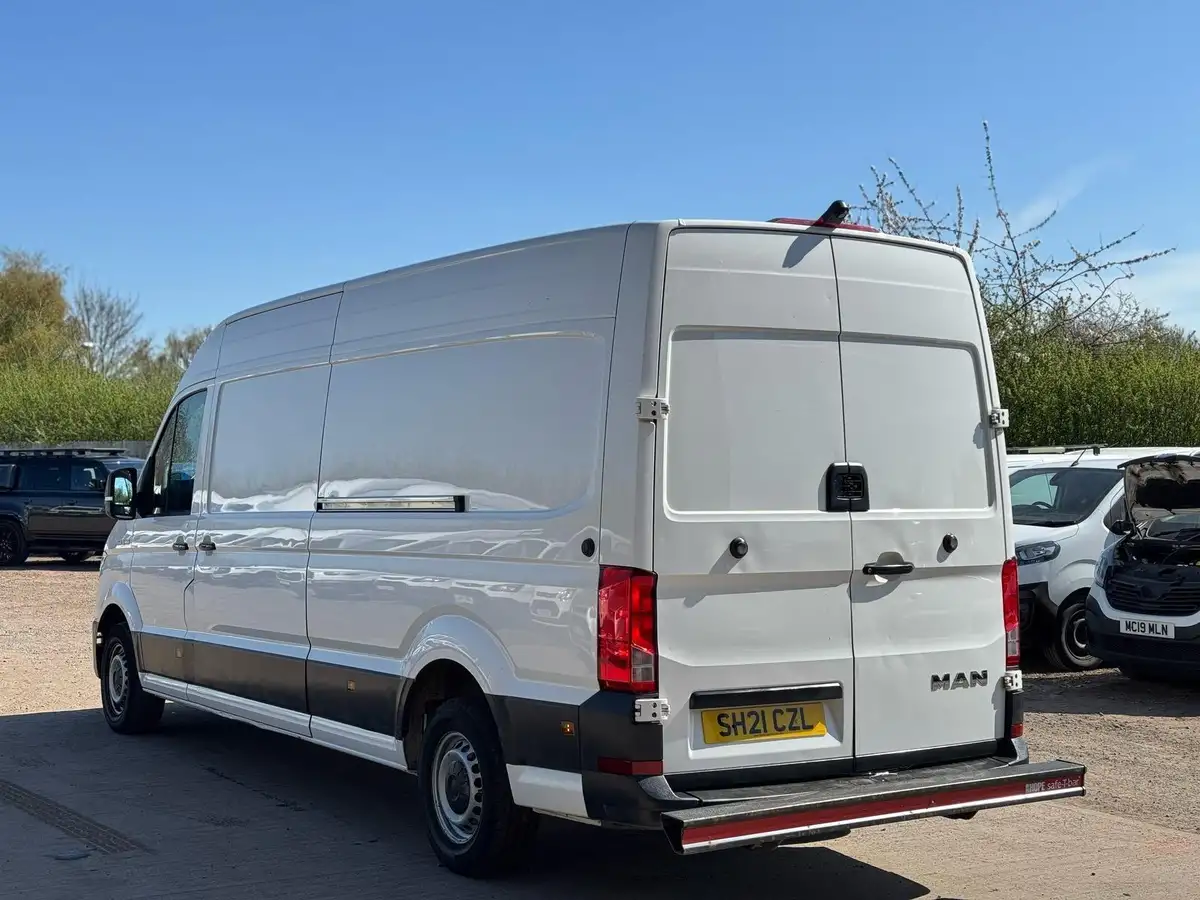 2021-man-tge-20-bitd-3180-long-177pseu6-rwd-high-roof-van-big-3