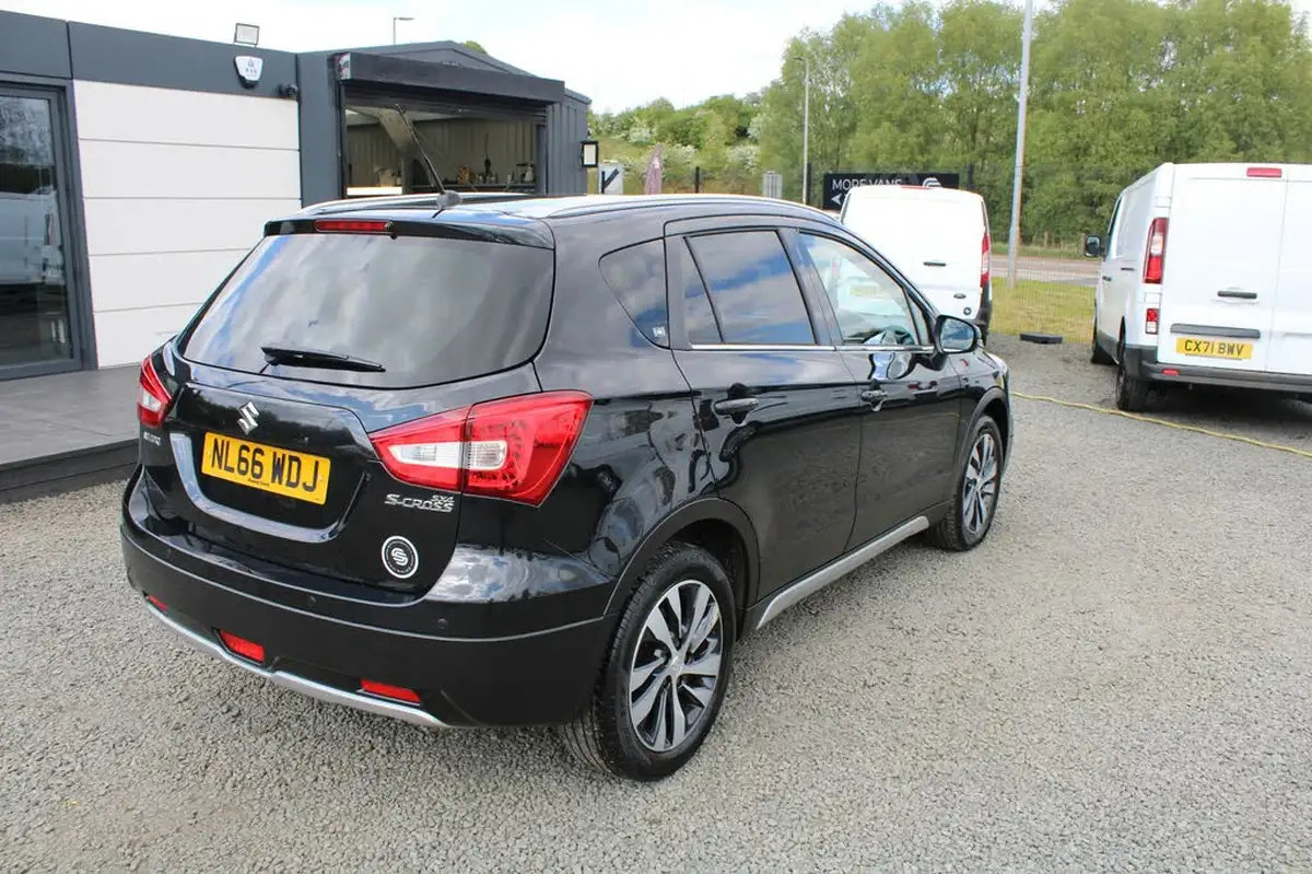 2016-suzuki-s-cross-10-boosterjet-sz-t-110ps-big-3