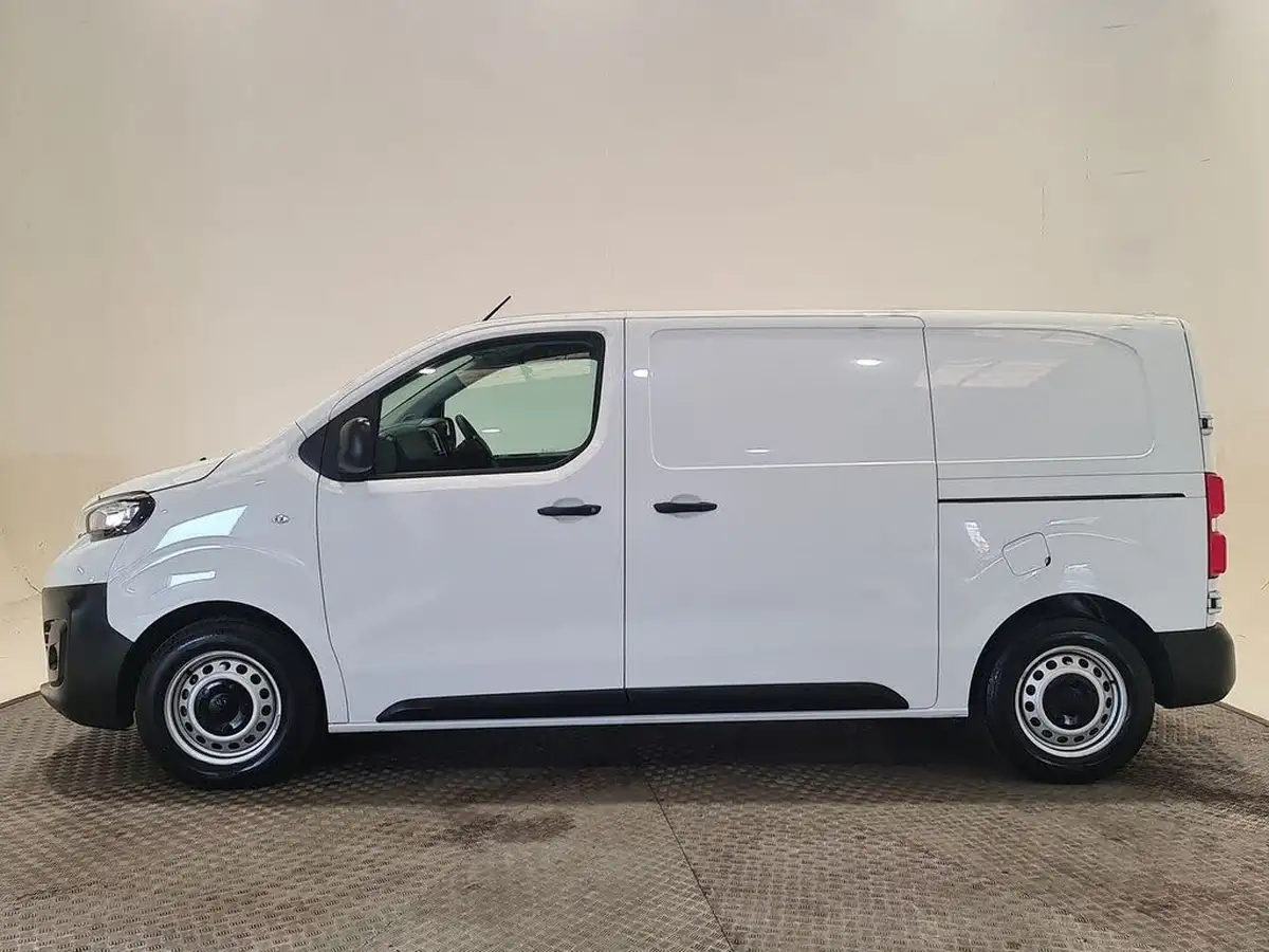 2022-peugeot-expert-15-bluehdi-professional-premium-compact-1000-big-4