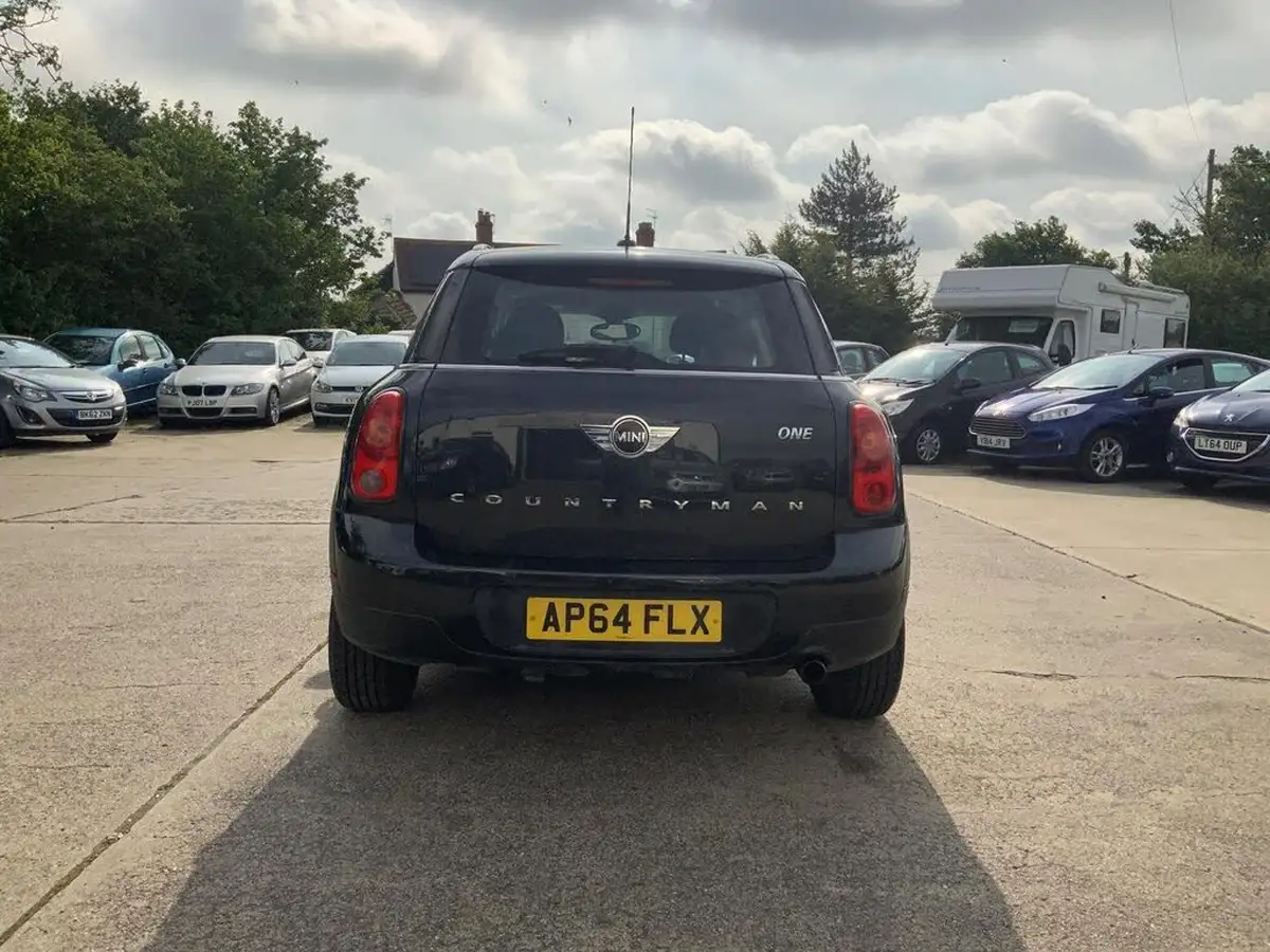 2014-mini-countryman-16-one-98bhp-big-16