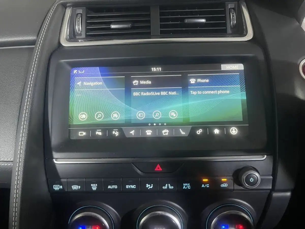 2020-jaguar-e-pace-20-i4d-r-dynamic-hse-180ps-big-23