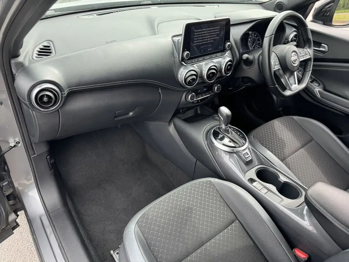 2023-nissan-juke-10-dig-t-n-connecta-dct-big-30