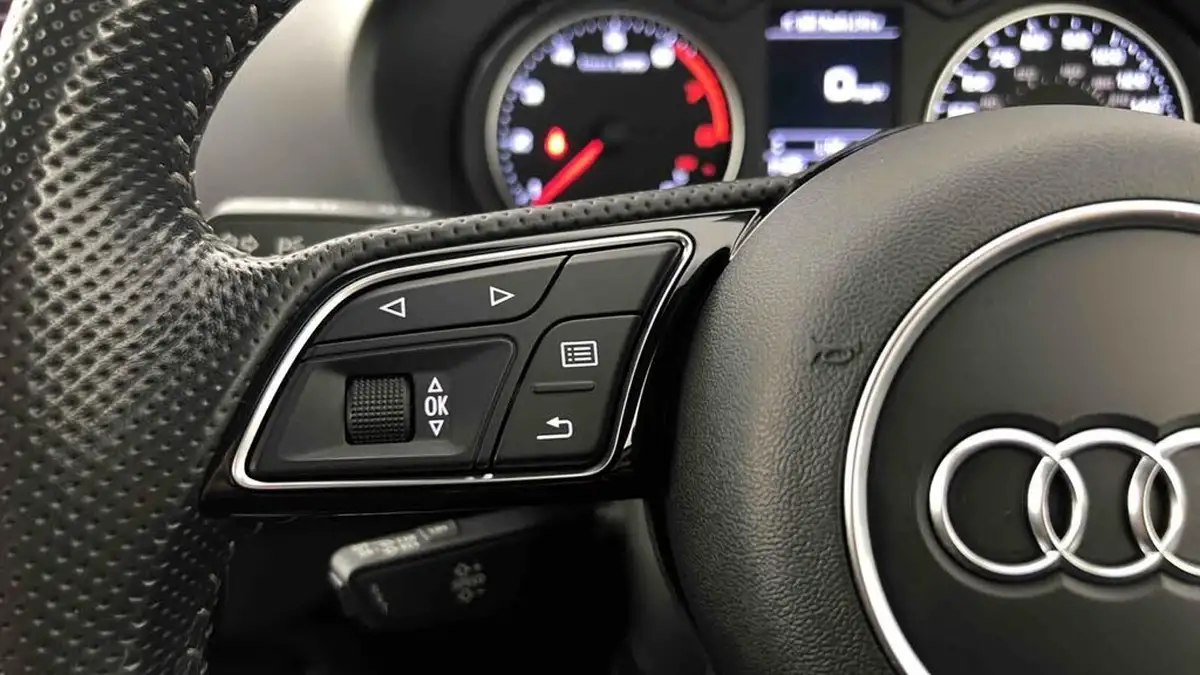 2018-audi-q2-20-tfsi-s-line-big-17