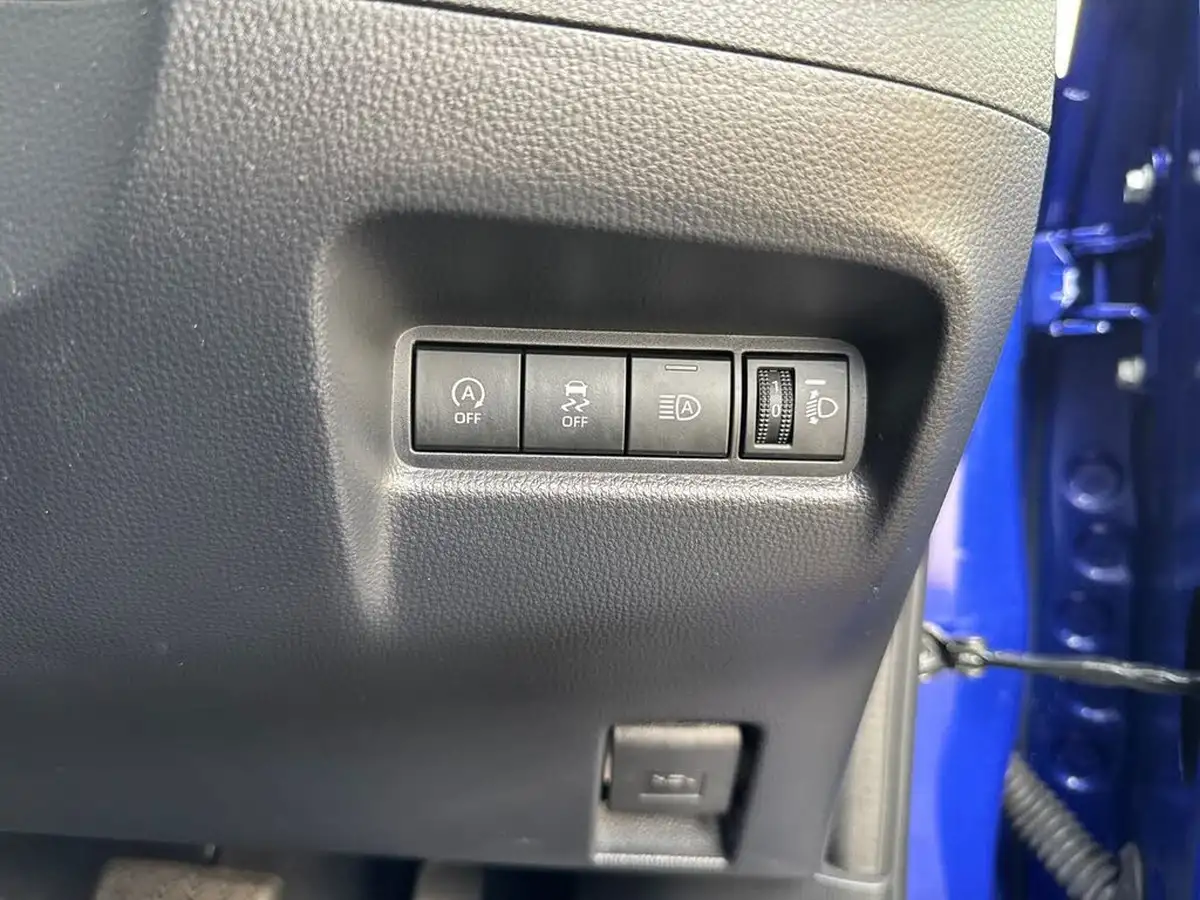 2022-toyota-aygo-x-10-vvt-i-edge-cvt-big-22