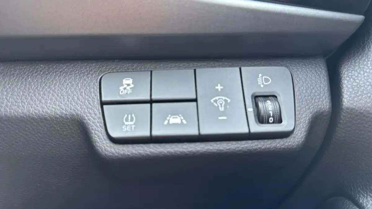 2018-kia-rio-10-t-gdi-2-big-15