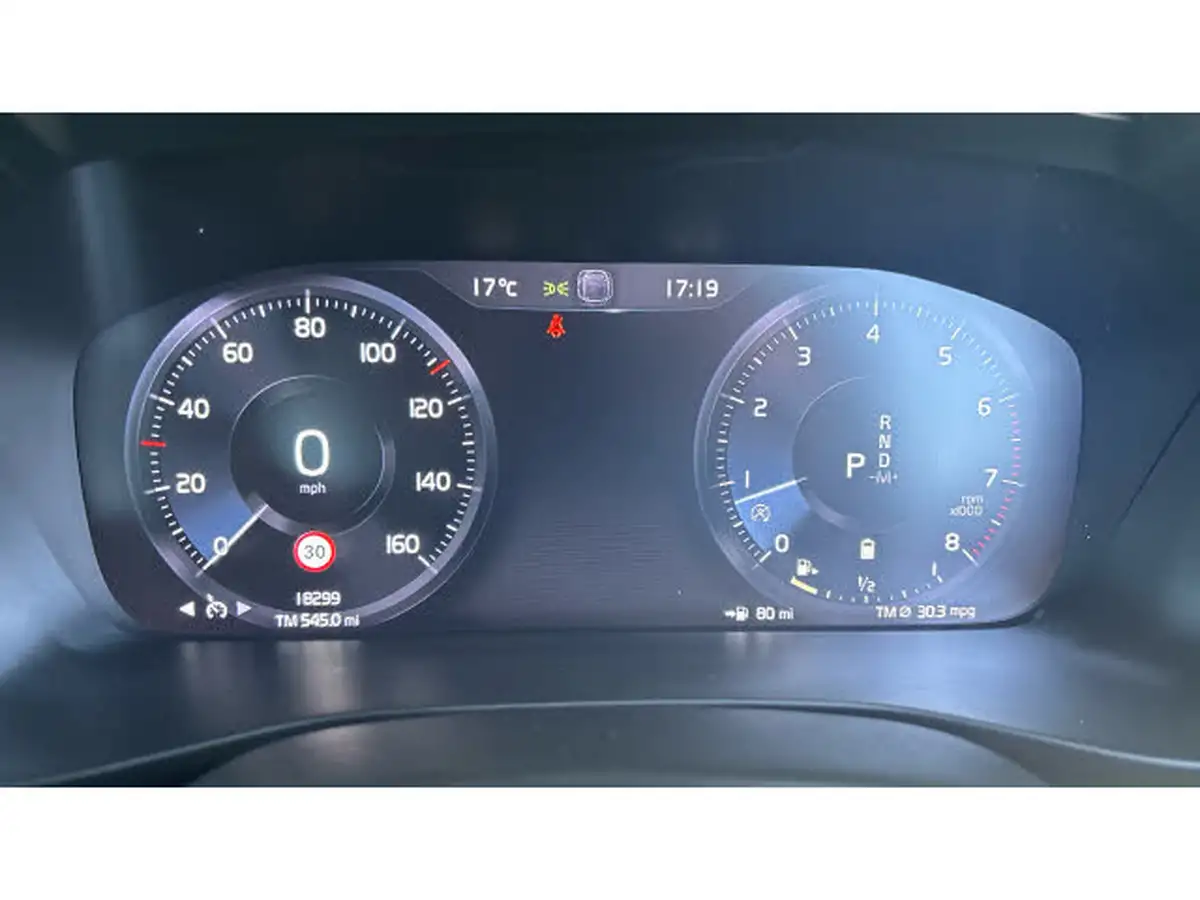 2020-volvo-xc40-20-b4-inscription-pro-big-10