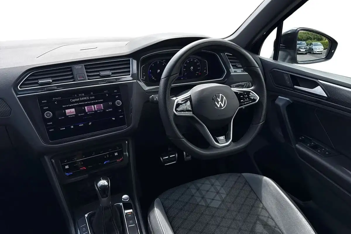 2022-volkswagen-tiguan-20tdi-r-line-200ps-4motion-big-17