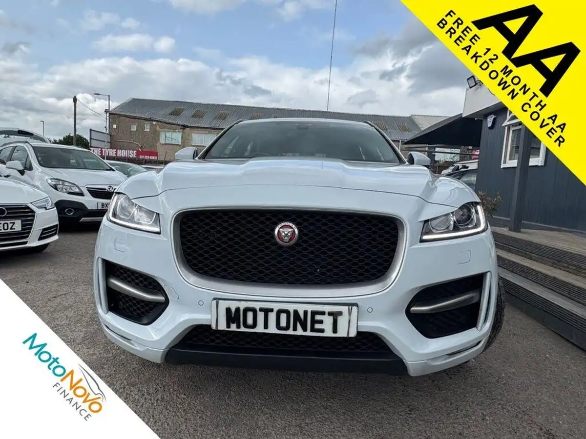 2017-jaguar-f-pace-20-i4d-r-sport-180ps-awd-auto-big-3