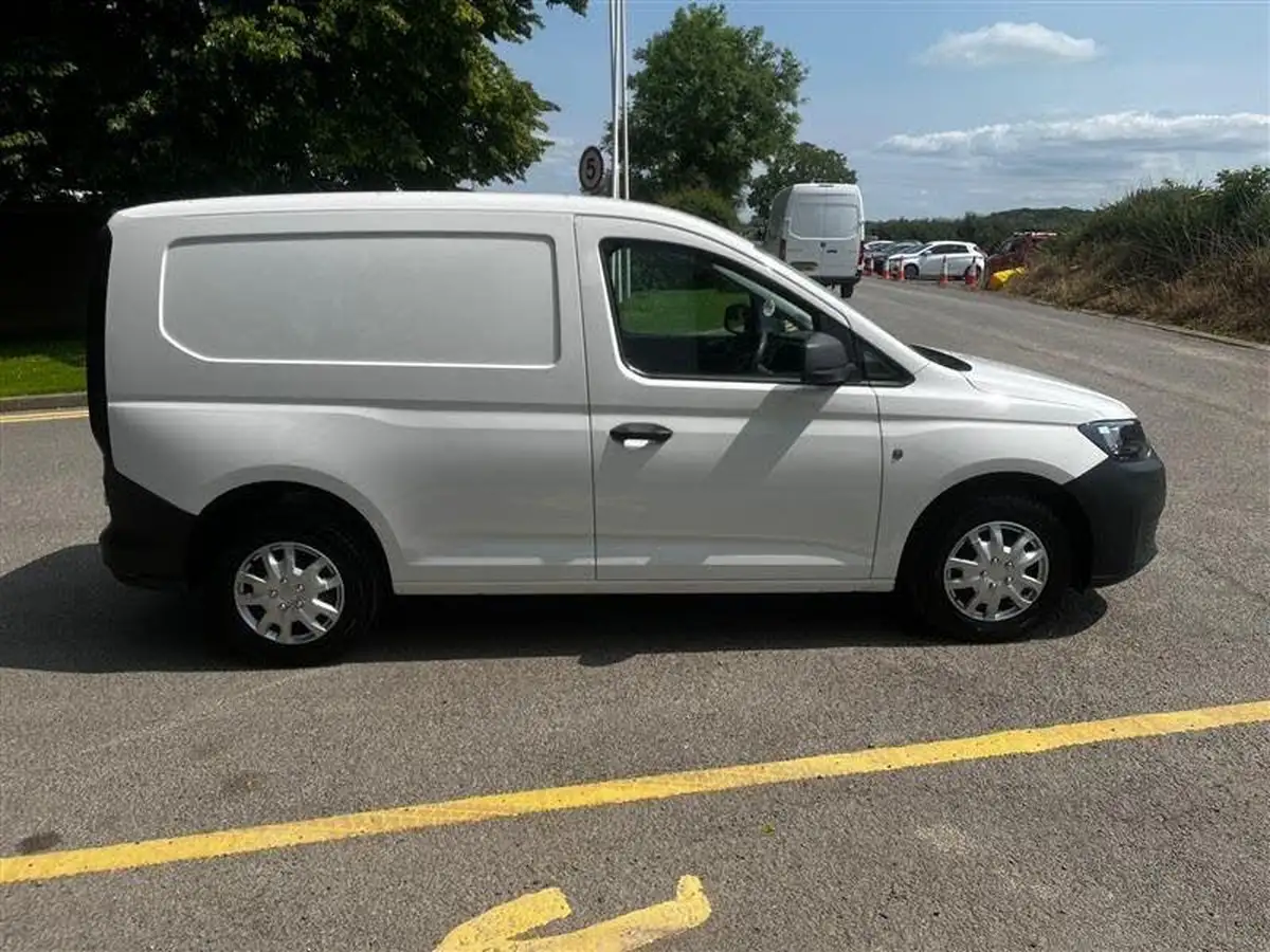 2022-volkswagen-caddy-20tdi-c20-cargo-commerce-102pseu6d-big-2