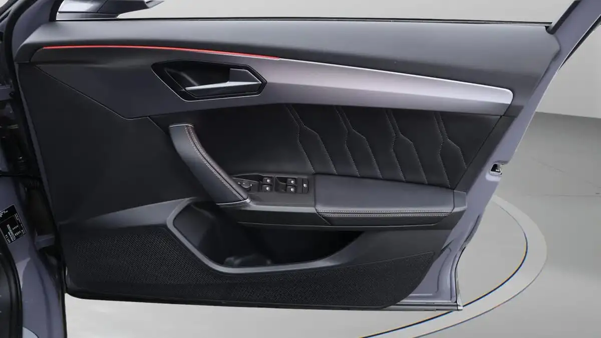 2024-cupra-formentor-15-tsi-v2-dsg-big-15