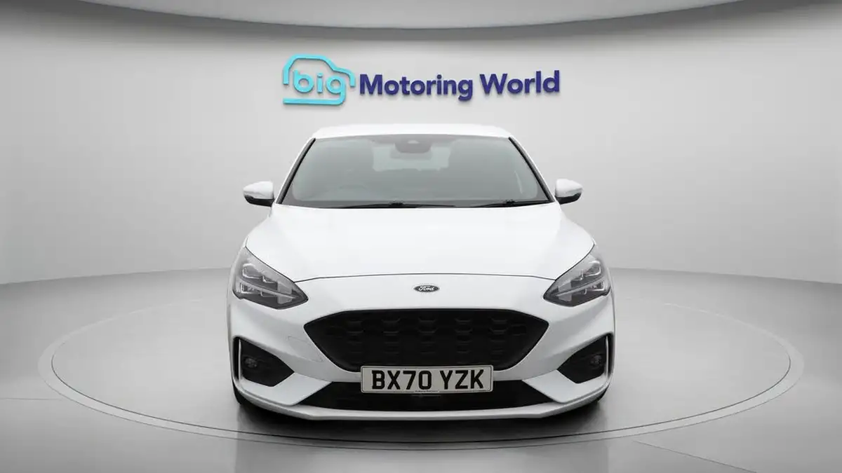 2020-ford-focus-10t-st-line-x-edition-155ps-hybrid-mhev-hatchback-big-2