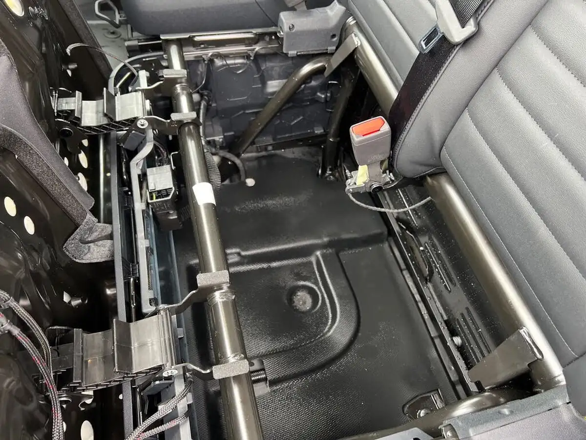 2025-ford-transit-custom-20tdci-320-l2h1-trail-150pseu6e-panel-van-1996cc-big-31