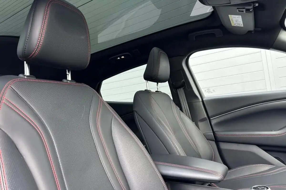 2022-ford-mustang-mach-e-e-extended-range-351ps-awd-big-23