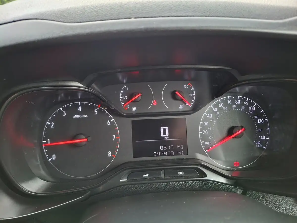 2022-vauxhall-combo-15cdti-dynamic-2300-100pseu6dt-l2h1-panel-big-28