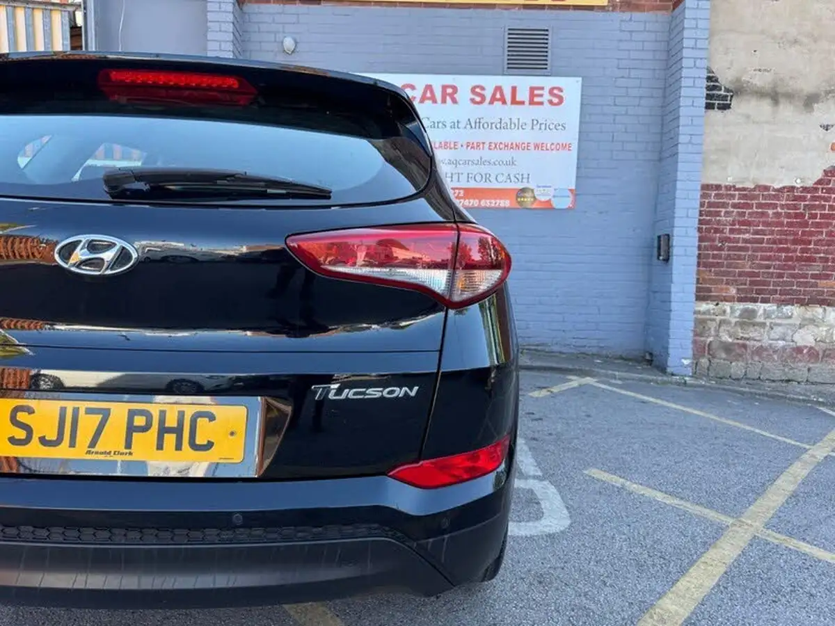 2017-hyundai-tucson-17crdi-blue-drive-se-141ps-dct-big-10