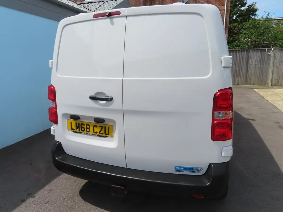 2018-citroen-dispatch-20bluehdi-enterprise-m-1400-crewcab-big-13