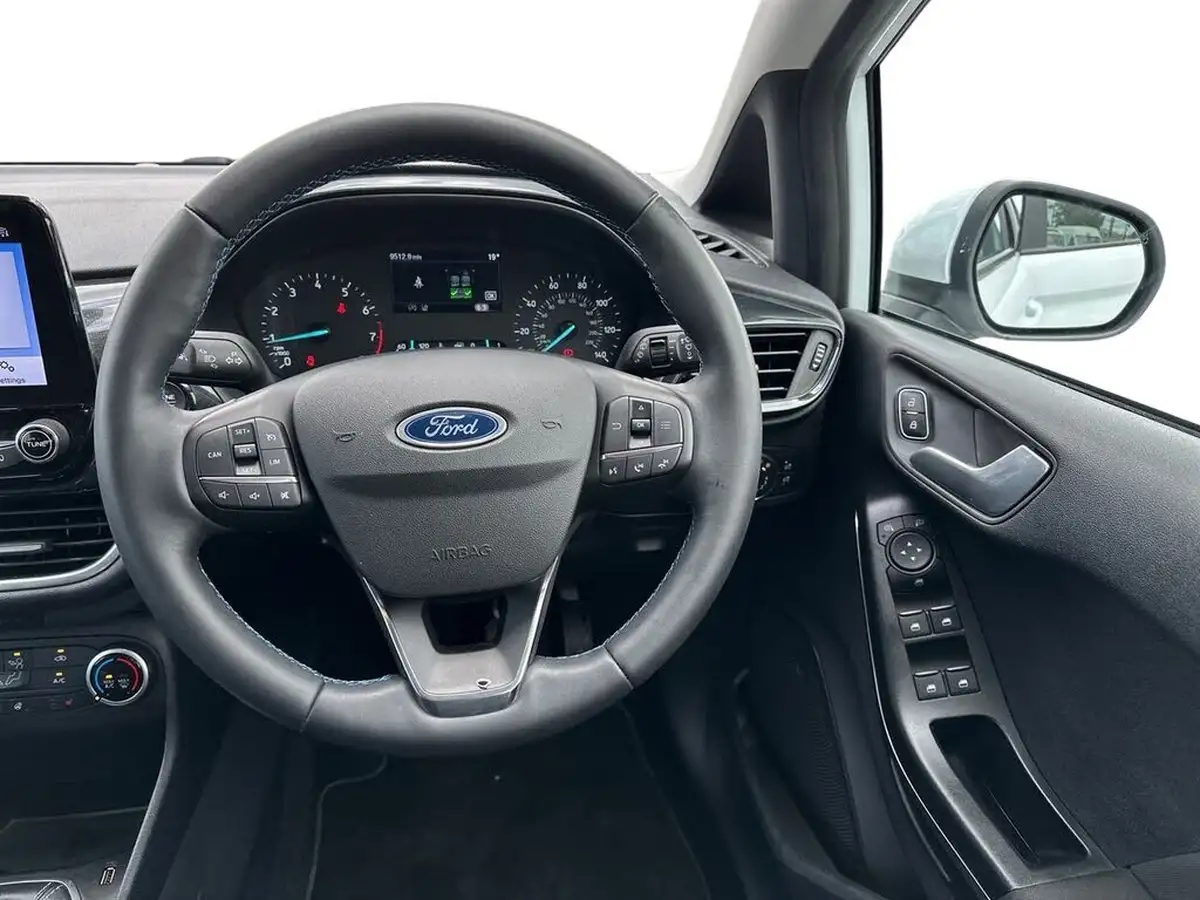 2023-ford-fiesta-10t-active-125ps-hybrid-mhev-big-16