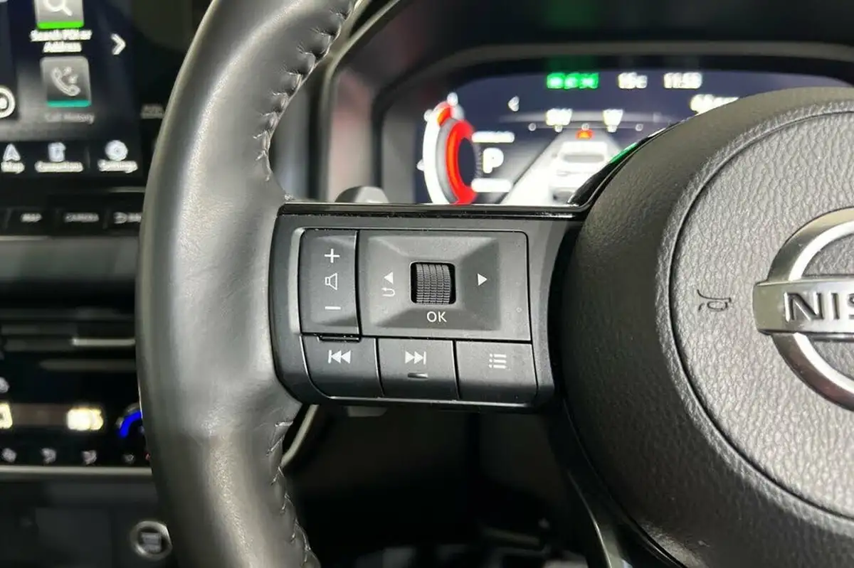 2022-nissan-qashqai-13-dig-t-tekna-158ps-xtronic-big-25