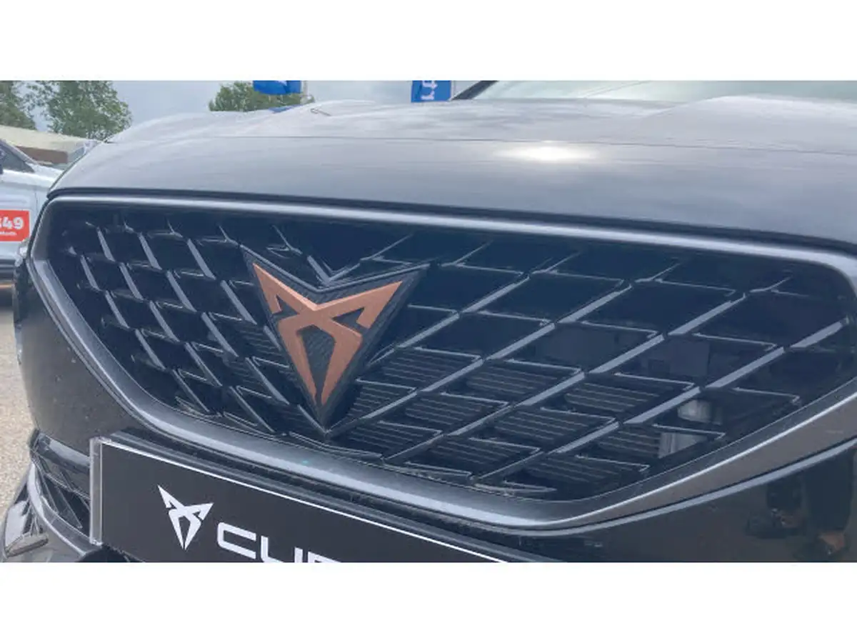 2024-cupra-formentor-14-e-hybrid-v2-big-21
