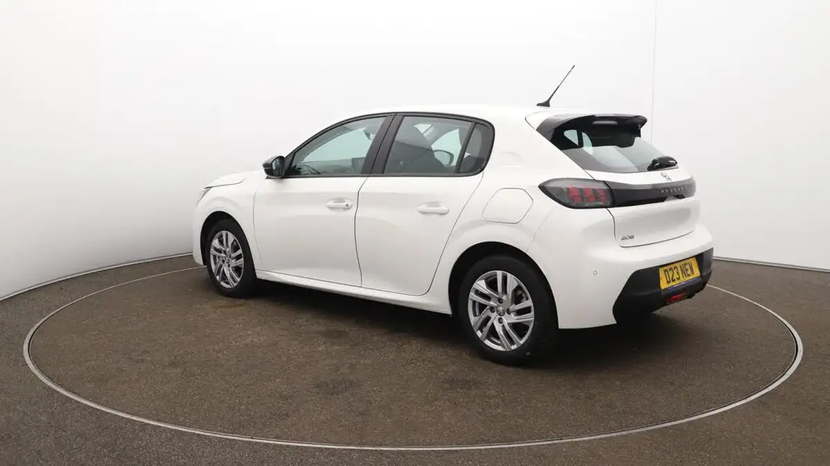 2022-peugeot-208-12-puretech-active-premium-100bhp-eat8-big-63