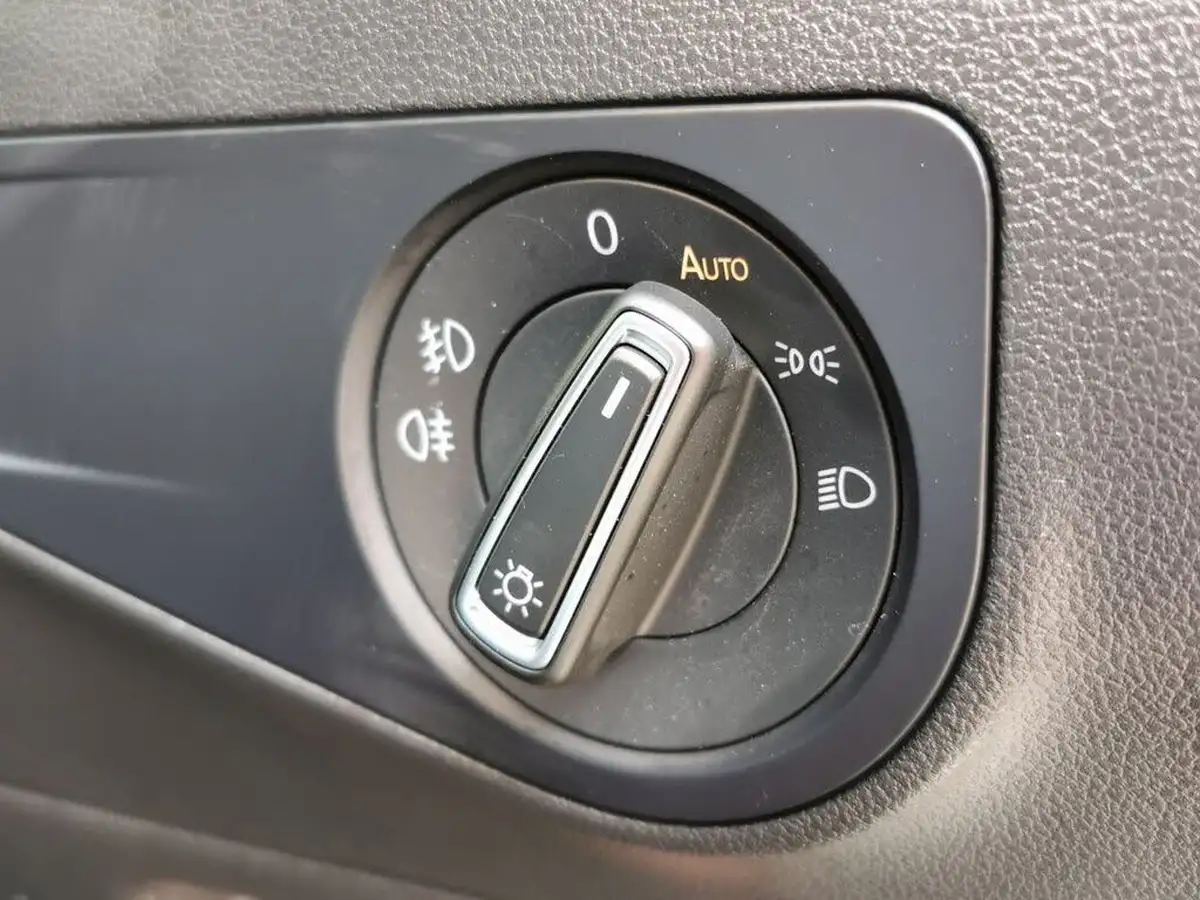 2019-volkswagen-tiguan-20tdi-match-150ps-big-60