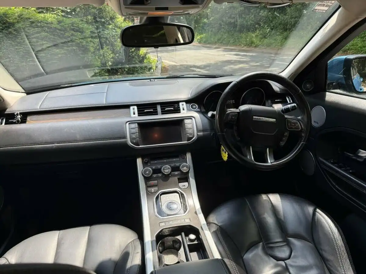 2012-land-rover-range-rover-evoque-22td-prestige-190bhp-4x4-hatchback-5d-auto-big-2