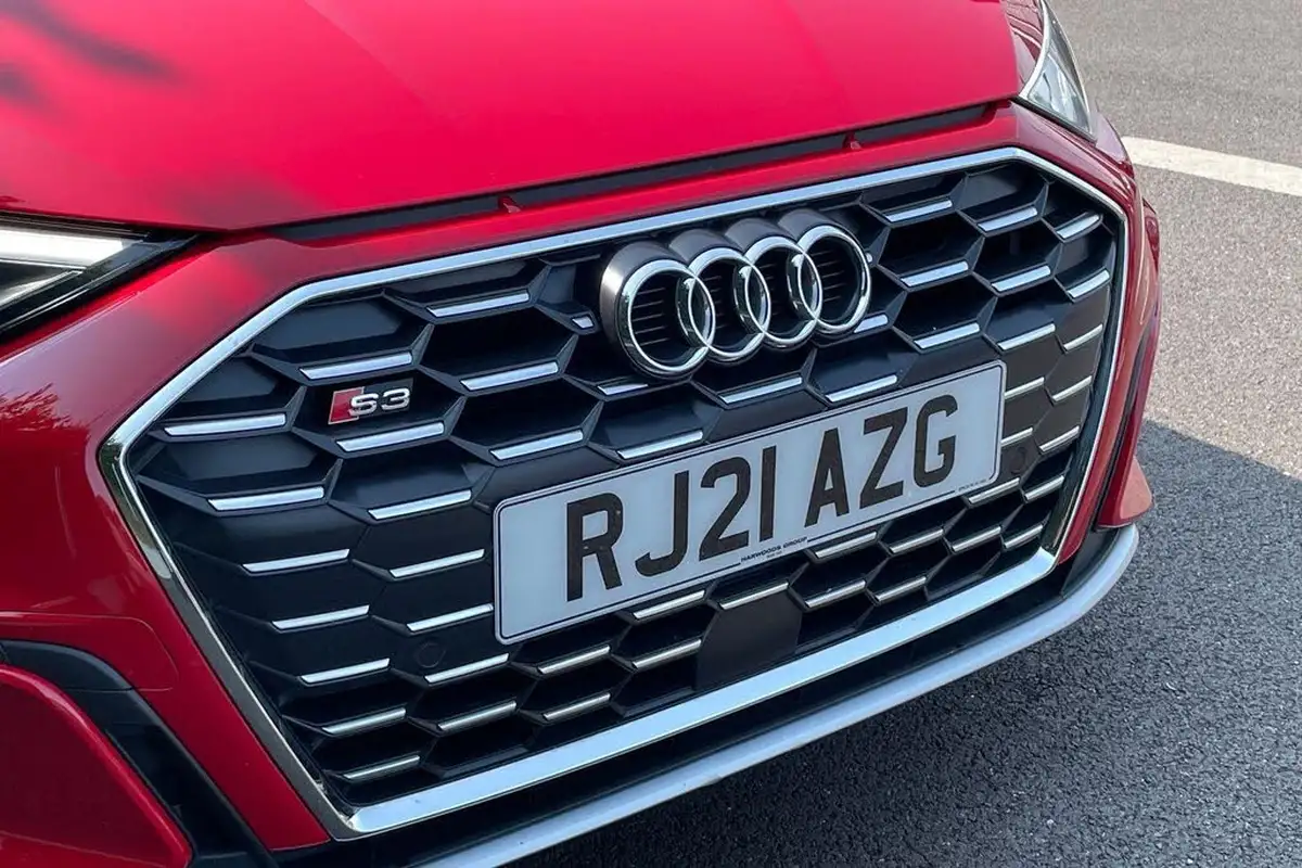 2021-audi-s3-20-tfsi-sportback-5d-big-52