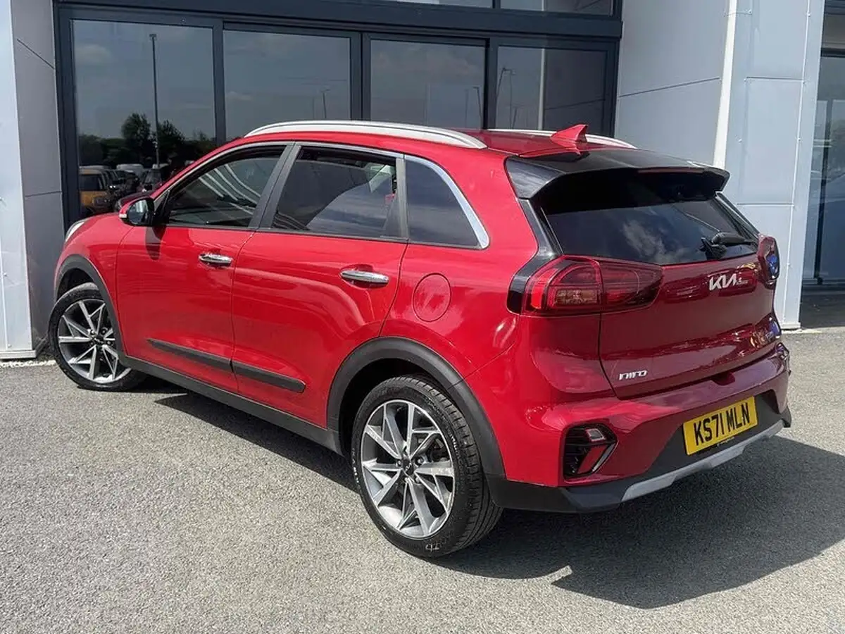 2022-kia-niro-16-gdi-3-156kwh-big-13