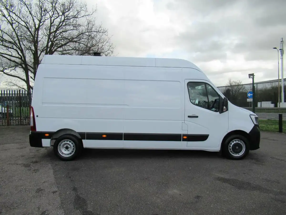 2020-renault-master-23dci-lh35-135-business-big-11