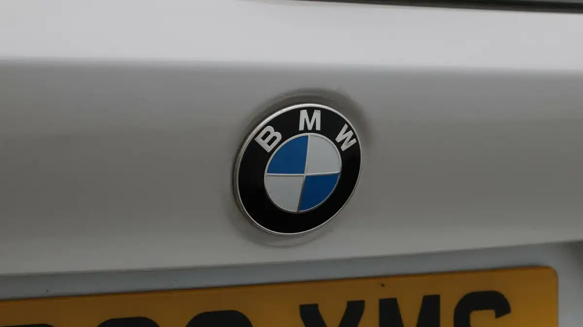 2020-bmw-x1-20-sdrive20i-se-189bhp-big-21