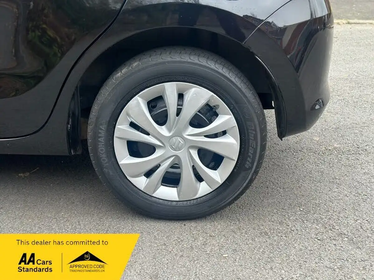 2020-suzuki-swift-12-dualjet-sz3-90ps-hybrid-big-3