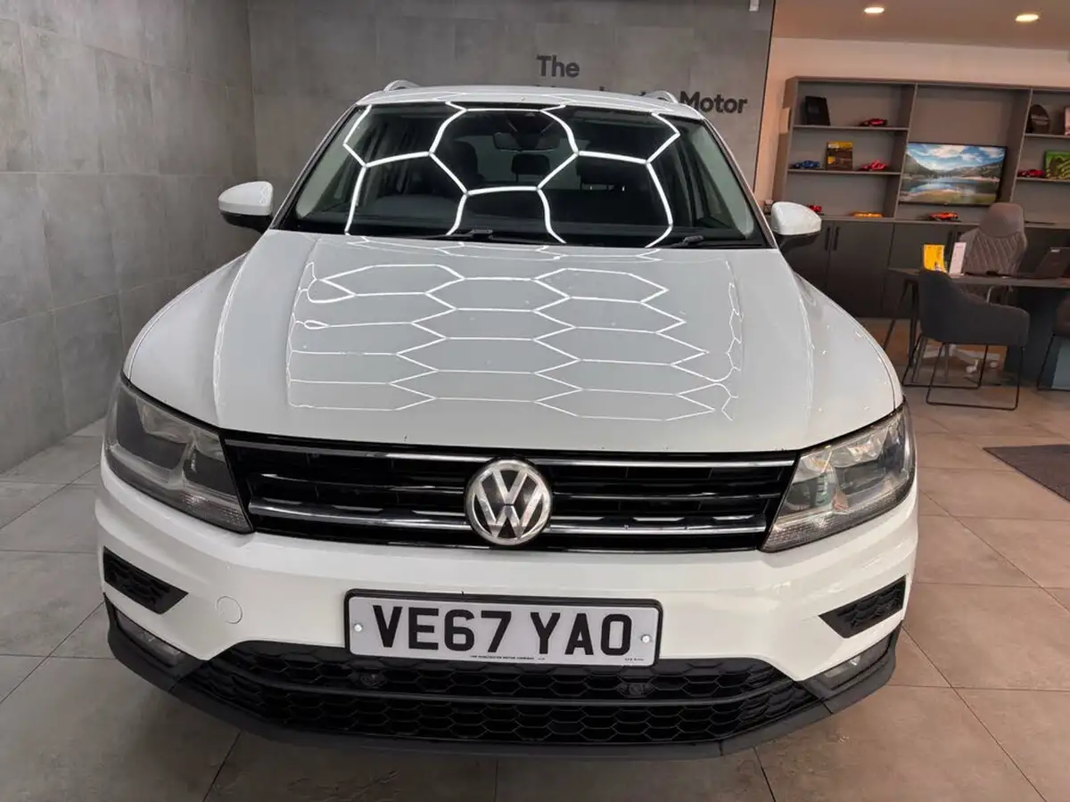 2018-volkswagen-tiguan-20tdi-se-navigation-150ps-4motion-ss-dsg-big-4