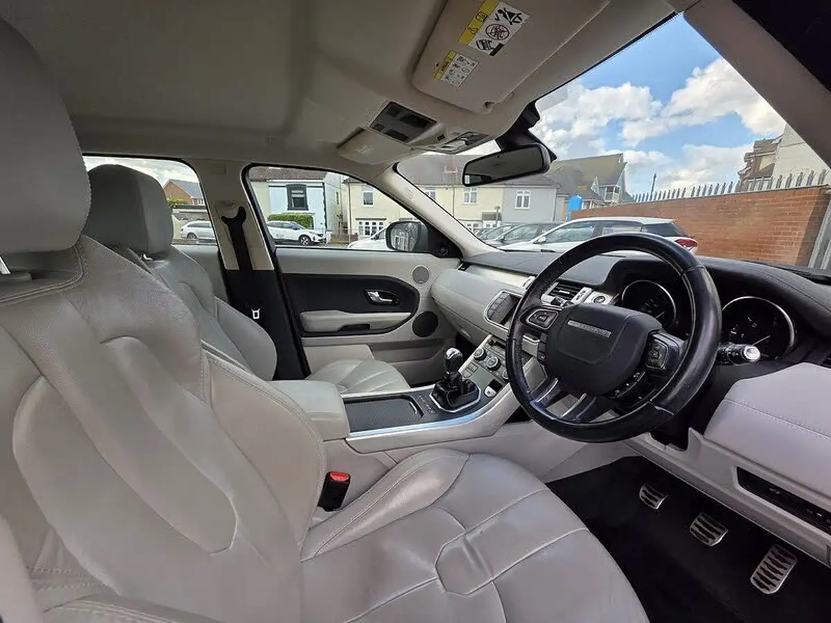 2012-land-rover-range-rover-evoque-22td-pure-tech-190bhp-4x4-hatchback-5d-big-18