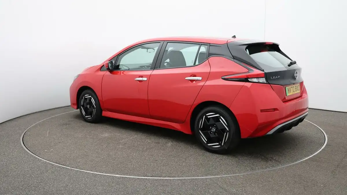2022-nissan-leaf-e-acenta-39kwh-big-53
