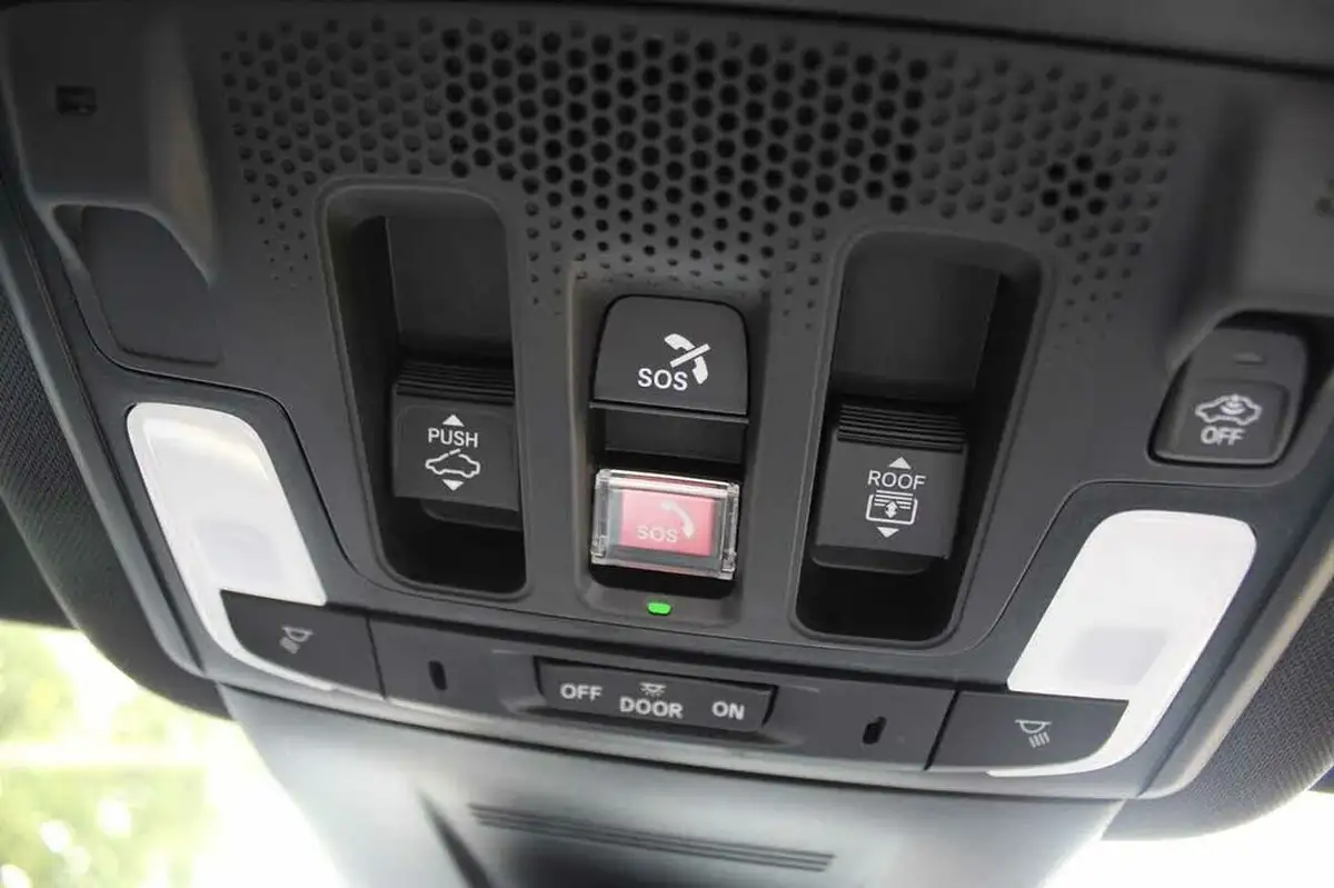 2024-honda-cr-v-20-i-mmd-advance-tech-big-23