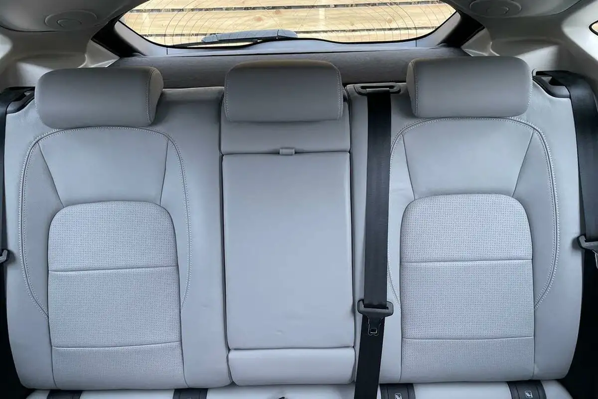 2022-jaguar-e-pace-20-d200-r-dynamic-s-big-31