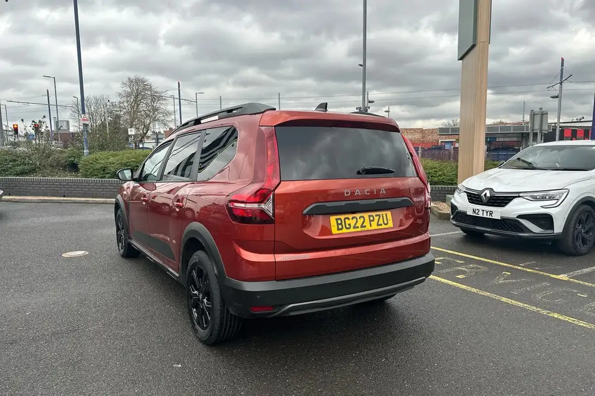 2022-dacia-jogger-10-tce-extreme-se-big-16