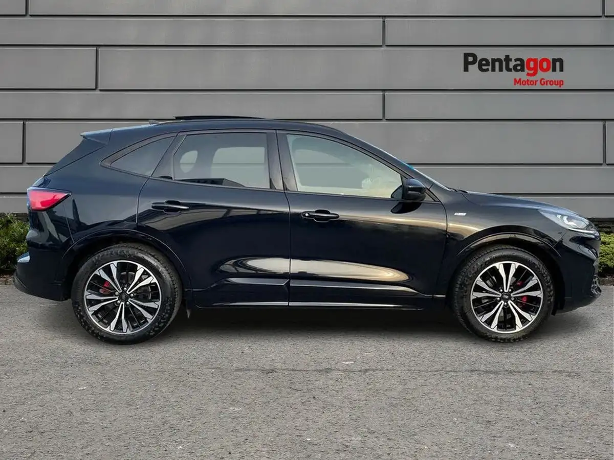 2022-ford-kuga-15-st-line-x-edition-big-10