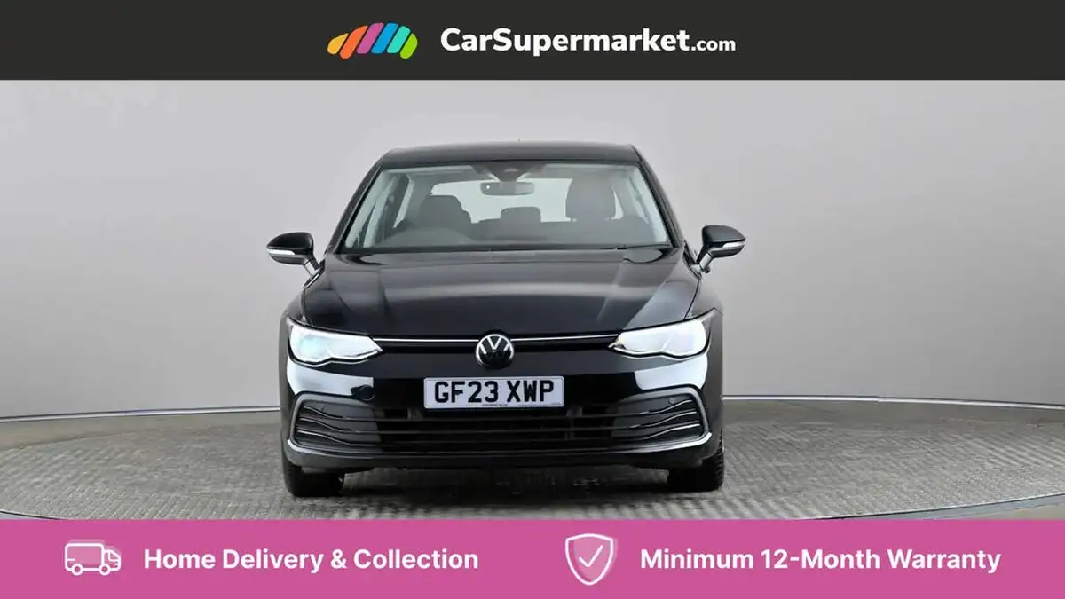 2023-volkswagen-golf-15-tsi-life-130ps-hatchback-big-1