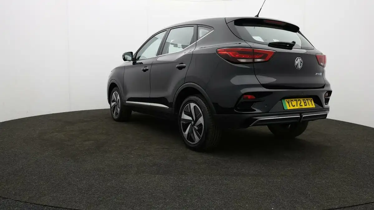 2022-mg-zs-suv-e-se-ev-156ps-long-range-big-73