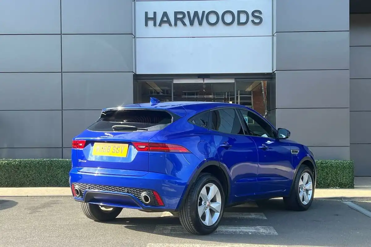 2018-jaguar-e-pace-20-i4d-r-dynamic-s-180ps-awd-auto-big-5