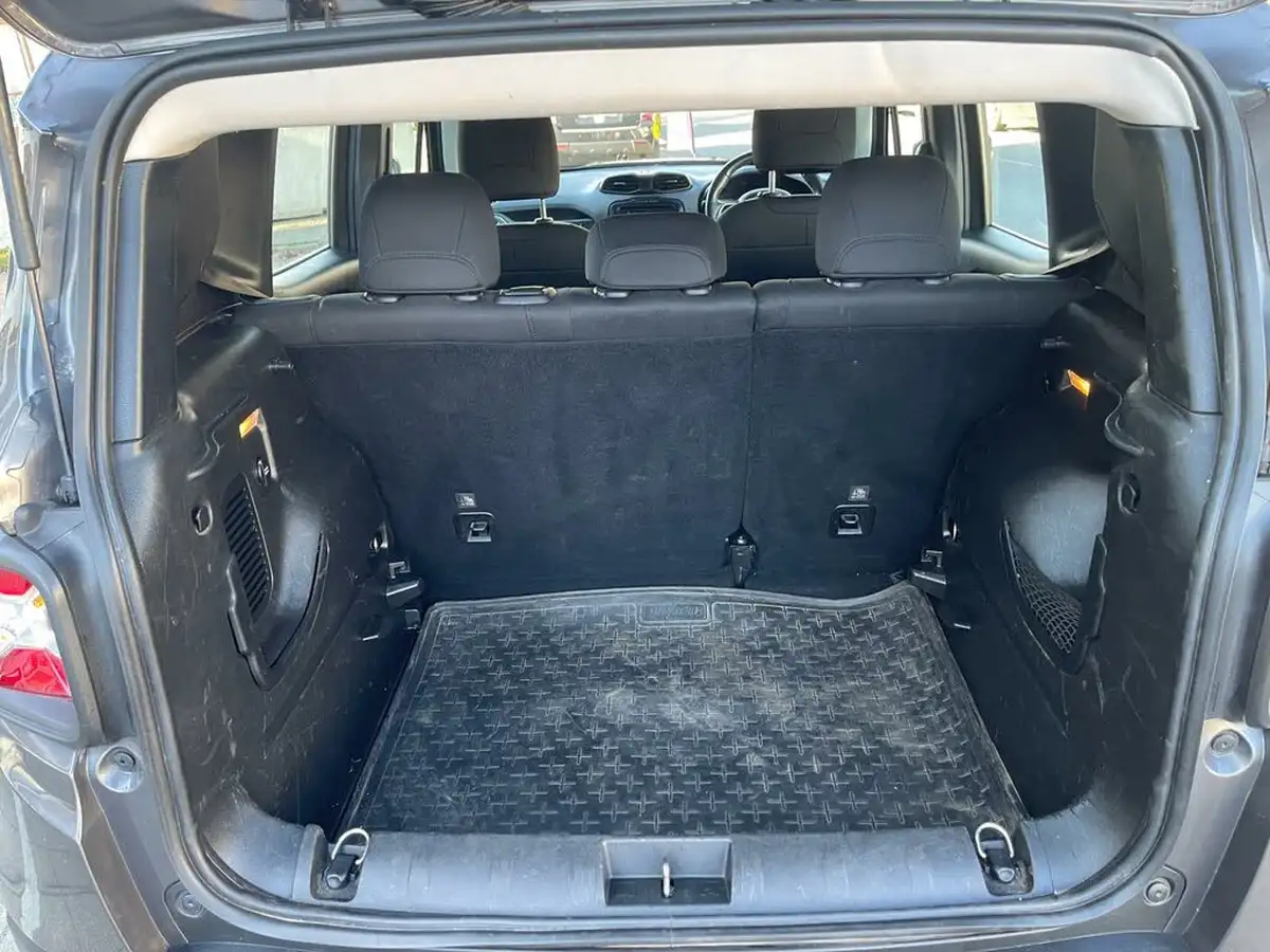 2017-jeep-renegade-14-multiair-ii-longitude-ddct-big-15