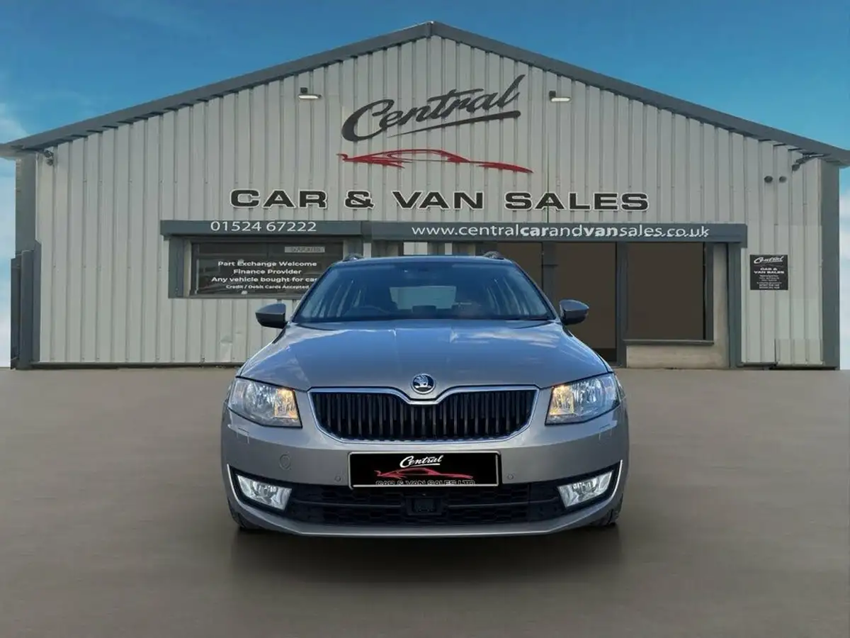 2015-skoda-octavia-big-9