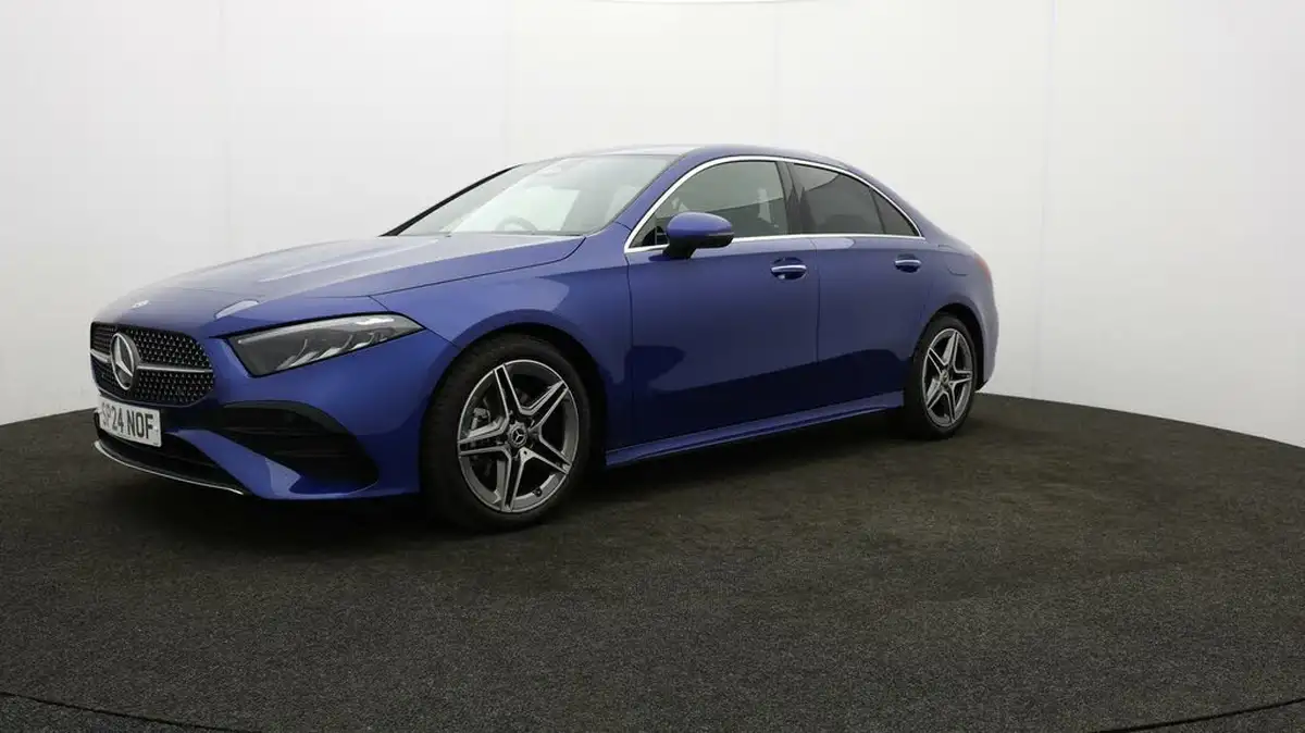 2024-mercedes-benz-a-class-13-a200-amg-line-executive-saloon-4d-big-2