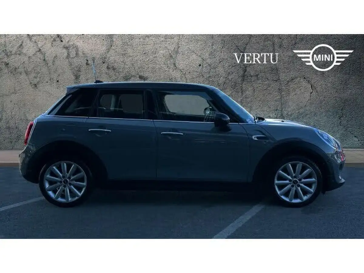 2019-mini-cooper-15-cooper-classic-hatchback-5d-big-2