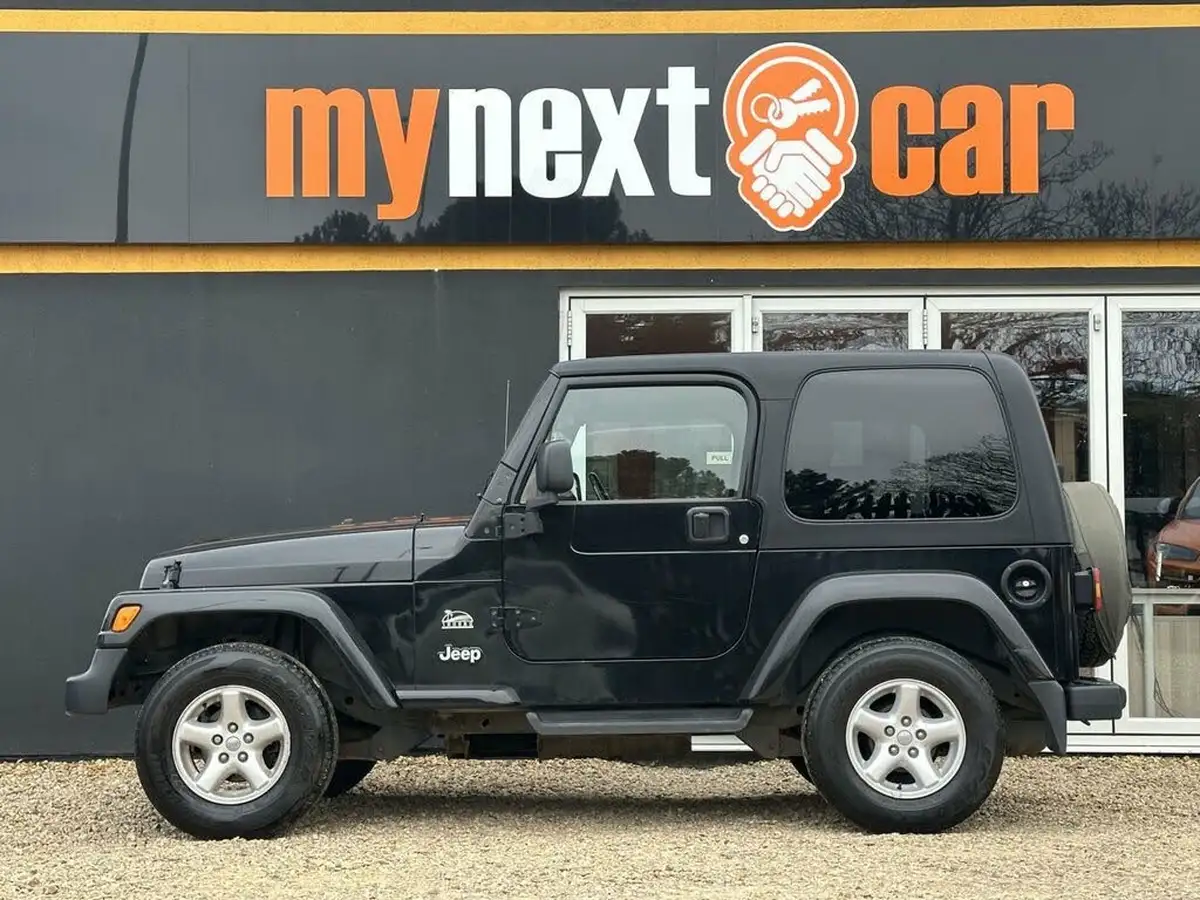 2004-jeep-wrangler-40-sahara-big-9